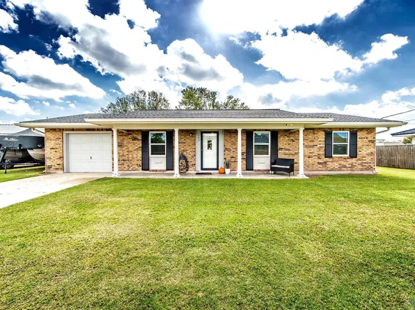 203 Rj Dr, Chauvin, LA 70344