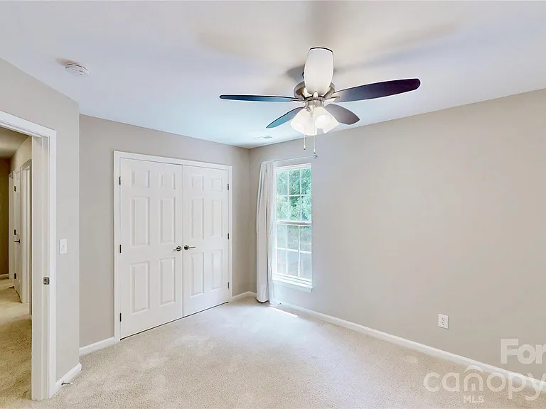 107 Stonemason Ct — Photo 31