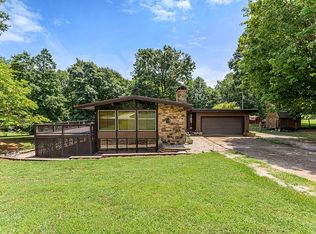 1446 Glenview Dr, Glasgow, KY 42141