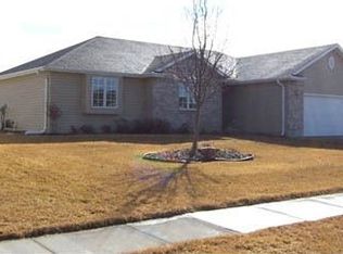 414 Windsor Way, Sergeant Bluff, IA 51054