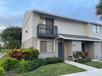 2106 Wharf Lane, Greenacres, FL, 33463