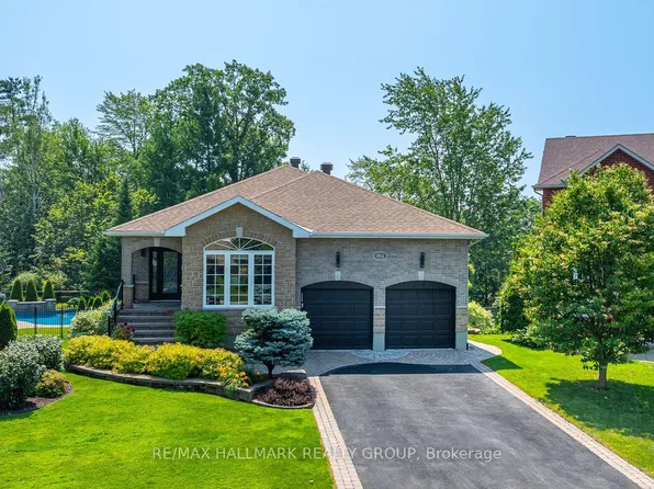 1954 Lobelia Way, Ottawa, ON K4A 4R5