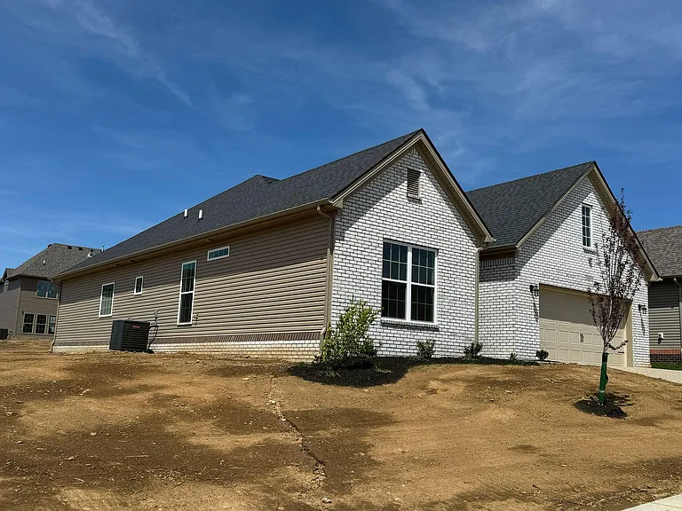3603 Watham Dr — Photo 5
