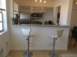 735 Meridian Ave APT 4, Miami Beach, FL 33139