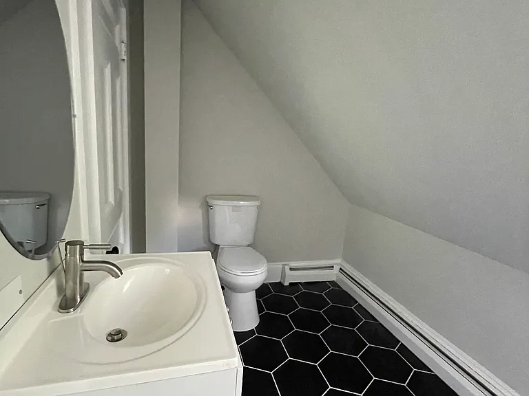 54 Salem St #6 — Photo 3