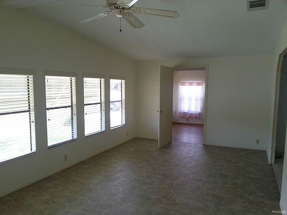 Large Front Florida Room