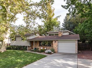 2775 E Loredell Dr, Holladay, UT 84117