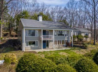 39 Flat Rock Rd, South Kent, CT 06785