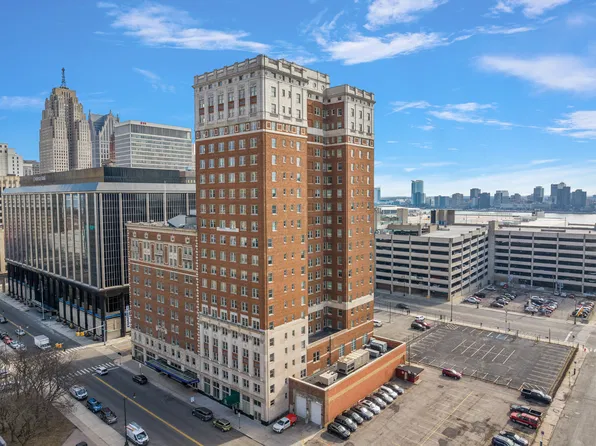 525 W Lafayette Blvd, Detroit, MI