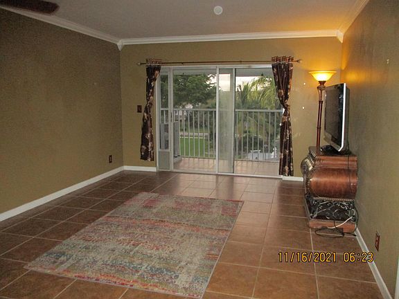 5th image of 981 Hillcrest Ct APT 308