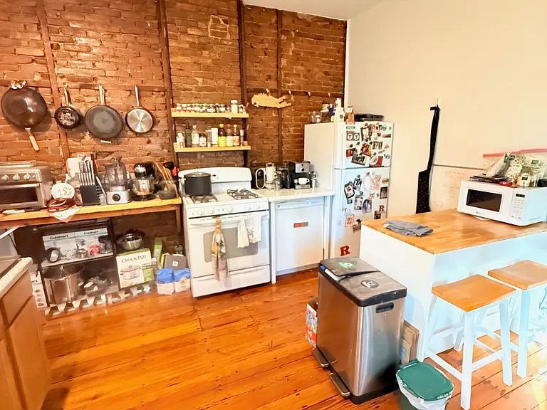 97 Inman St #1 — Photo 23