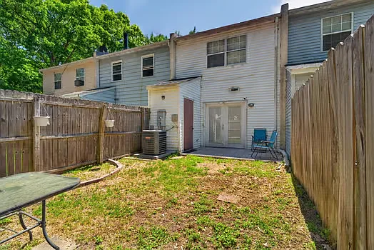 11 Betty Lee Pl — Photo 19