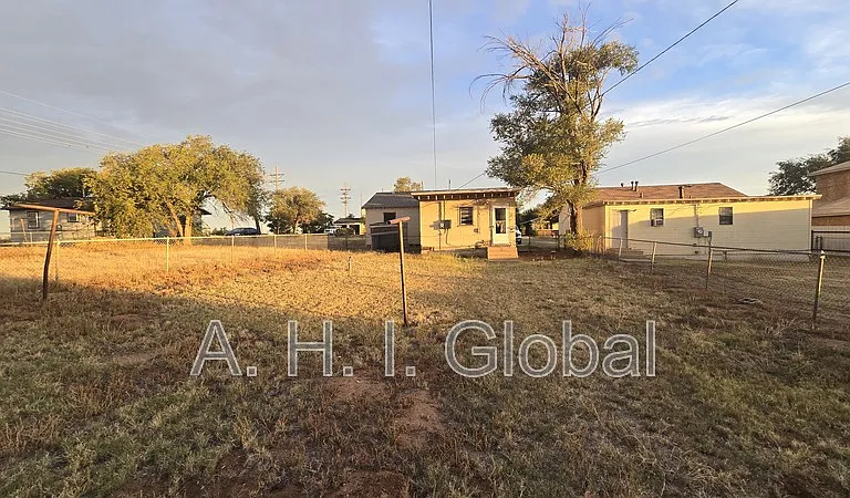 1113 NW 21st Ave — Photo 8