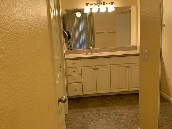 5th image of 19777 N 76th St APT 1220