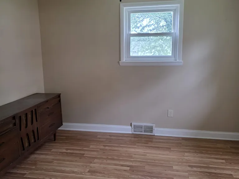 540 Boquet St — Photo 6