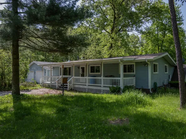 1623 Czech Dr, Friendship, WI 53934