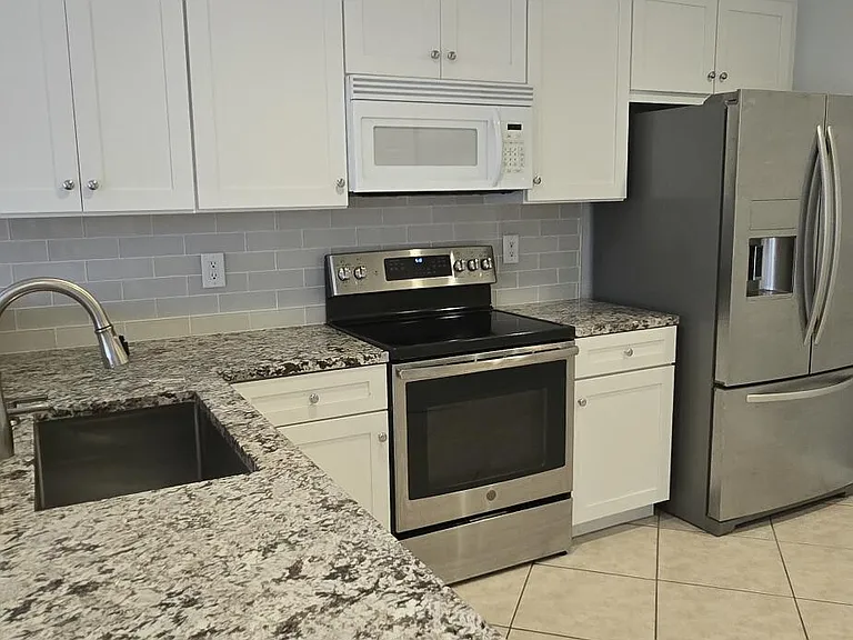 5357 SE Jennings Ln — Photo 17