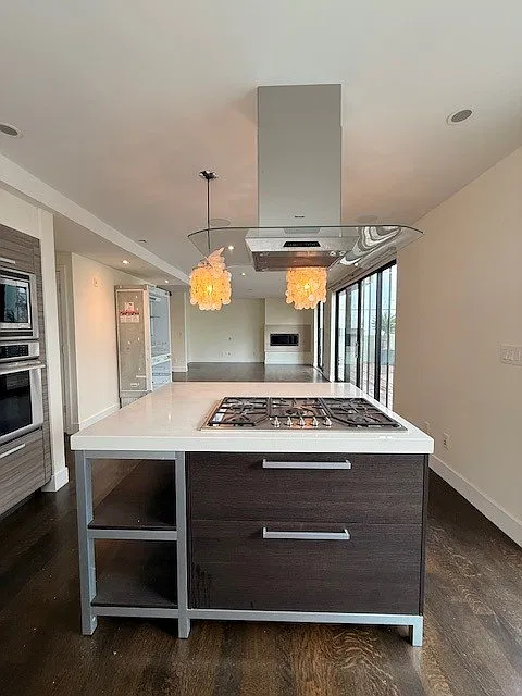 3 bed, 1587 sqft, $18,000 — Photo 3