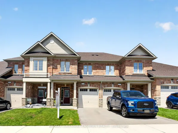 31 Elmhurst St, Scugog, ON L9L 0C6