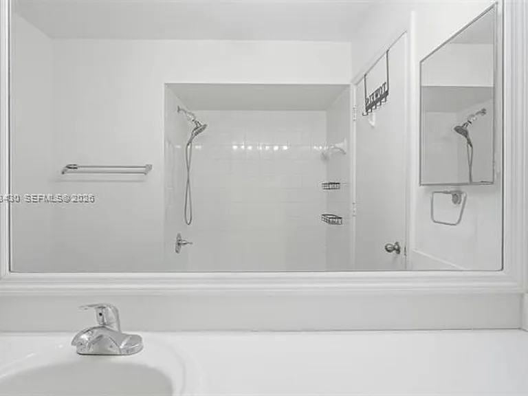 2066 Madeira Dr #Townhouse 2066 — Photo 30
