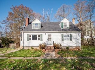 60 Heron St, West Roxbury, MA 02132