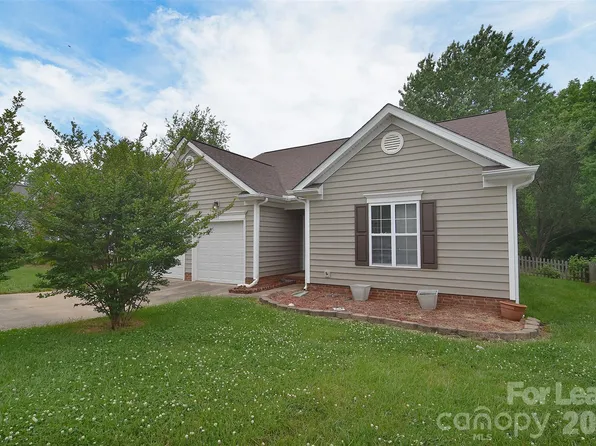 550 Carlisle Dr, Indian Trail, NC 28079