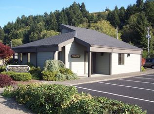 780 Winchester Ave, Reedsport, OR 97467