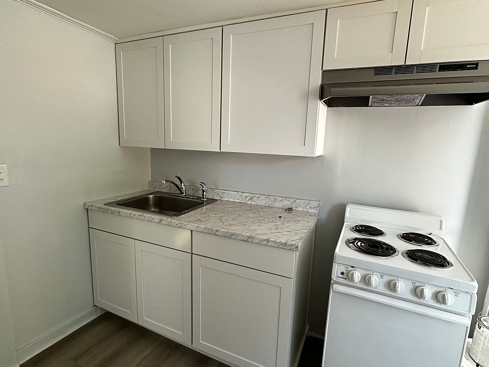 1st image of 305-307 Silver Ln #W
