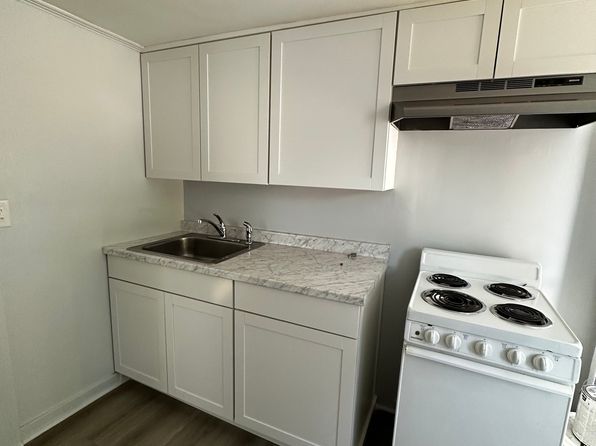 305-307 Silver Ln #W