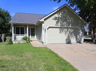 343 S 47th St, West Des Moines, IA 50265