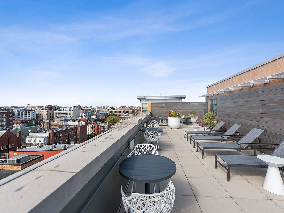 Newly renovated rooftop