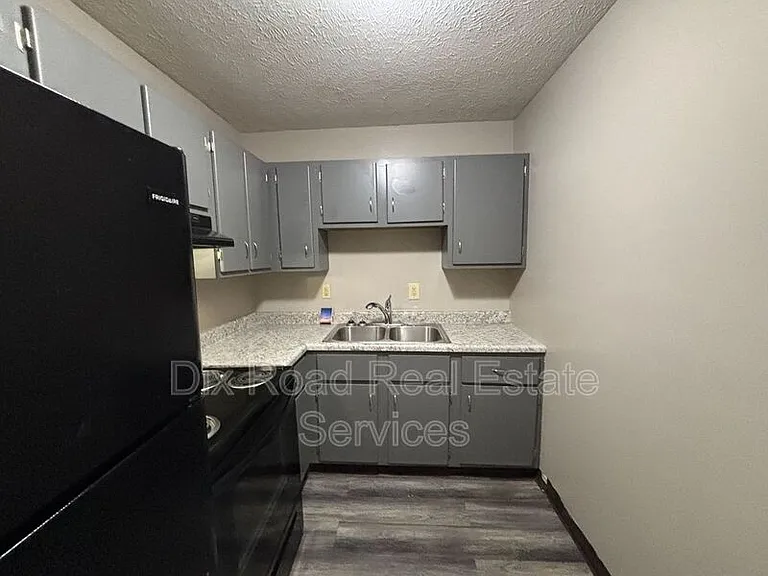 430 Bellbrook Ave #15 — Photo 6