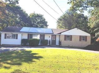 1486 Pine Ave, Bohemia, NY 11716