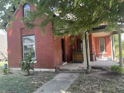 408 W 5th St, Chanute, KS, 66720