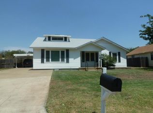 5641 Bonnie Dr, Watauga, TX 76148