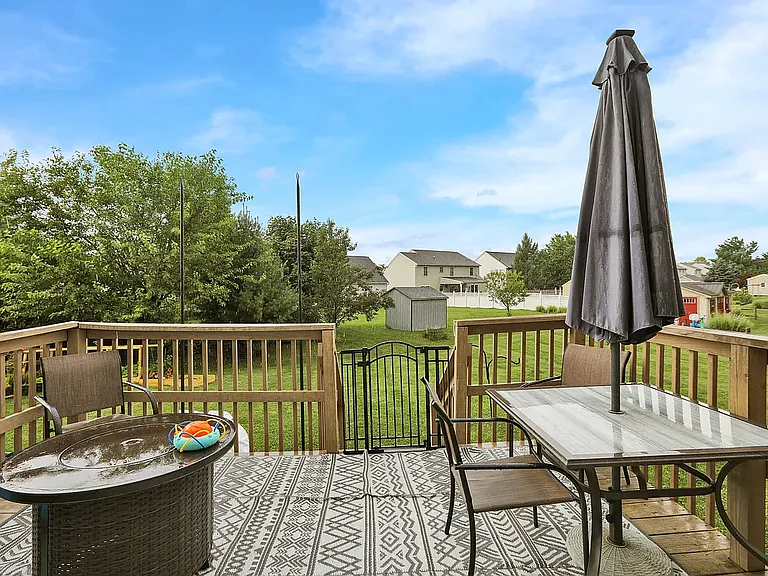 665 Walnut Tree Dr #665 — Photo 14