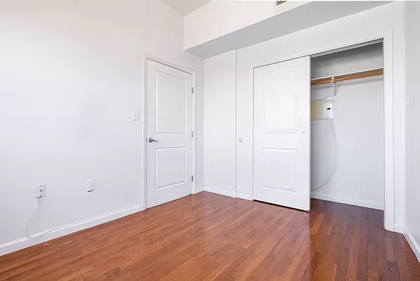 Rented by Five Stone NYC LLC | media 15