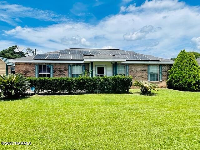 1st image of 187 Percy Dr