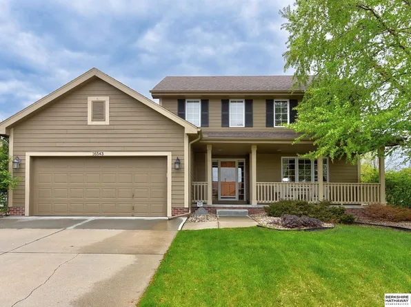 16543 Willow St, Omaha, NE 68136