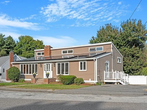 107 Edgemere Rd, Lynn, MA 01904