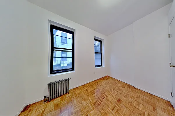 Rented by Compass | media 7