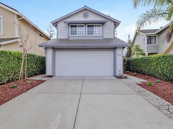2nd image of 2958 Crystal Creek Dr