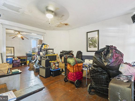4th image of 5251 Florence Ave