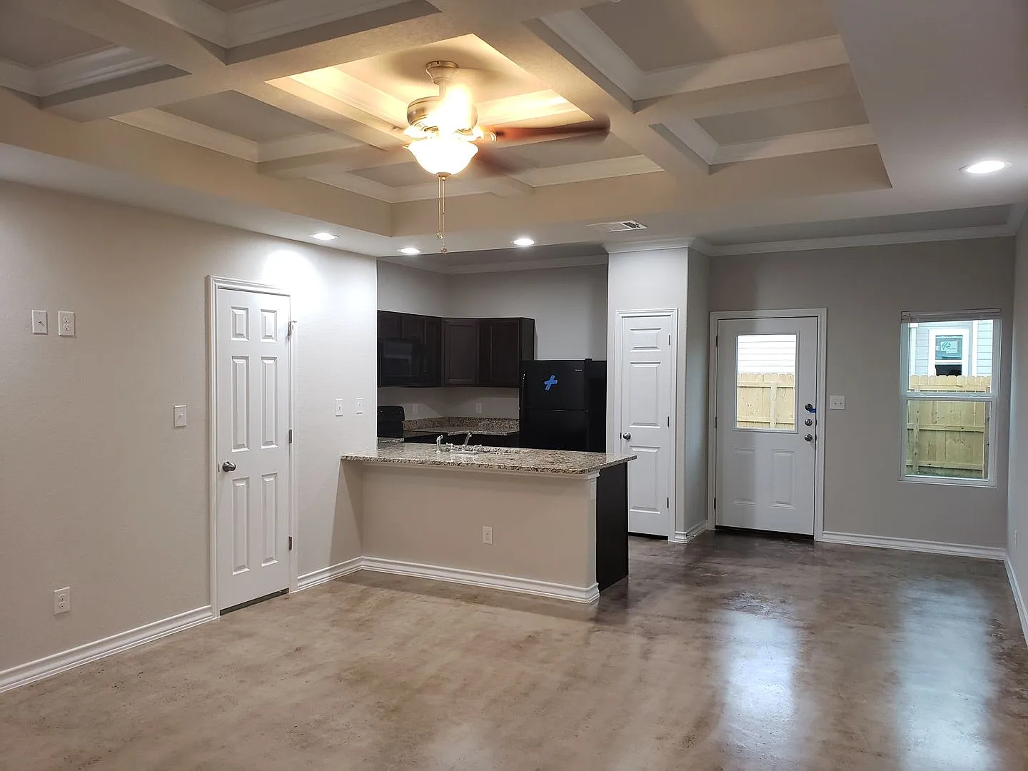 Town home for rent — Photo 2