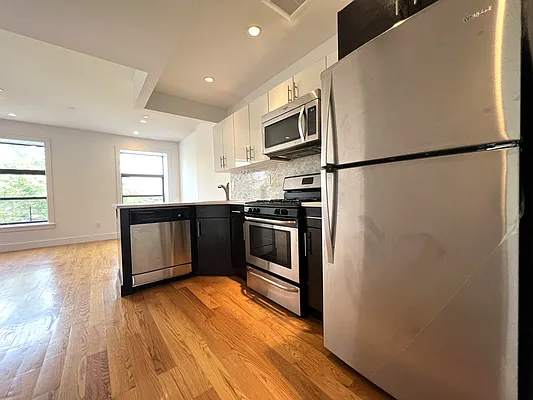 Rented by Oxford Property Group | media 2