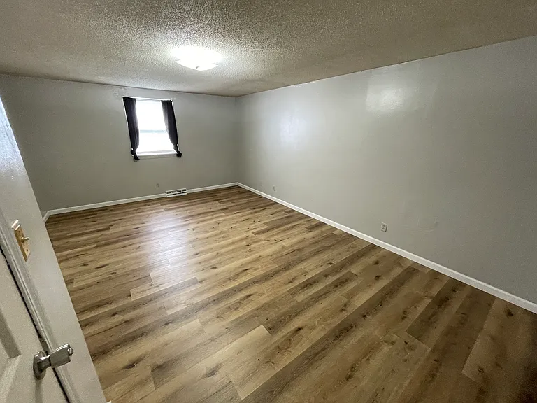 4403 Germantown Dr — Photo 27