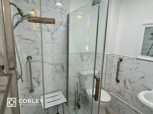 205 Lenox Road image 21 of 23