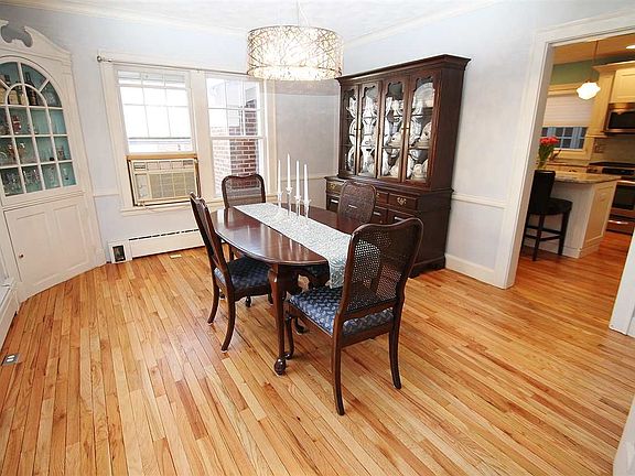 4th image of 1507 Harlem Blvd