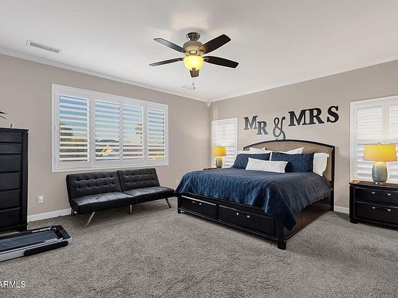 5th image of 10464 E MEDINA Avenue