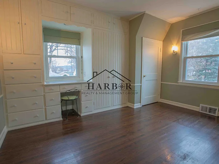 1350 2nd St NW — Photo 11